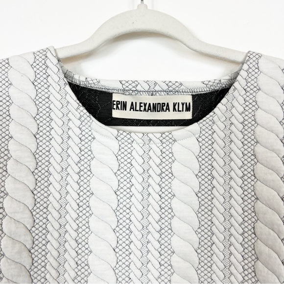 Erin Alexandra Klym Quilted Long Sleeve Top White & Black - Picture 2 of 7